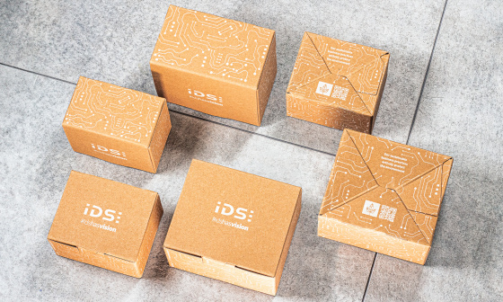 Brown box made from recycled material for IDS camera