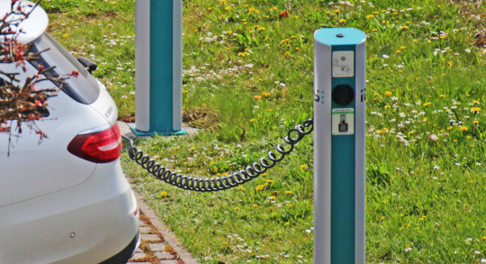 E-charging stations at IDS ensure resource- and environmentally-friendly mobility