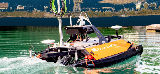 Autonomous vessel with 3D map of the shore area