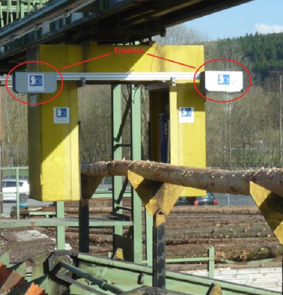 Measuring timber using two Ensenso stereo 3D cameras