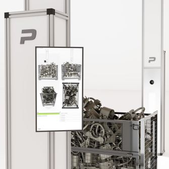 Each container taken from four sides is displayed in real time on the monitor.