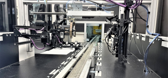 Multi-cell camera tunnel for automated handling