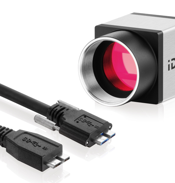There are 2 USB 3.0 Mico B connector cables in front of the uEye camera